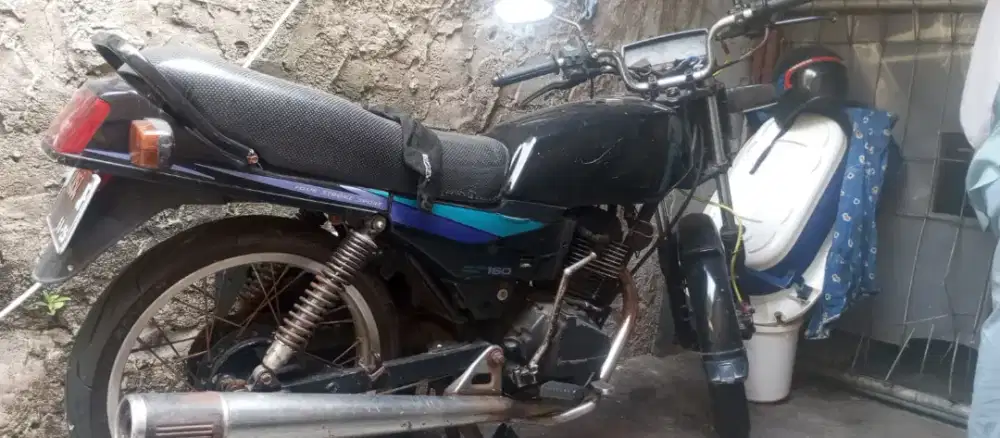 DIJUAL GL PRO 98 BLACK ANGINE, MULUS NO MINUS