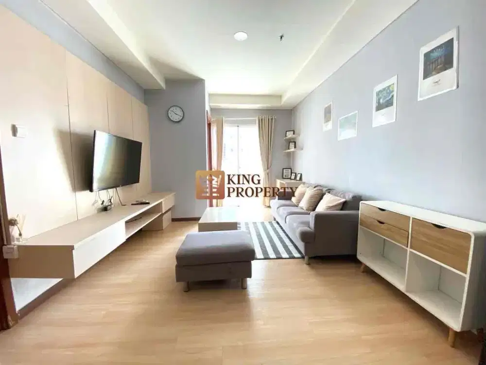 Condo 2BR Eksklusif Green Bay Pluit View Laut & Pool Serasa di Resort