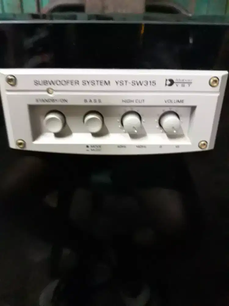 Subwoofer aktif yamaha YST-SW315 OK MASIH SEGEL
