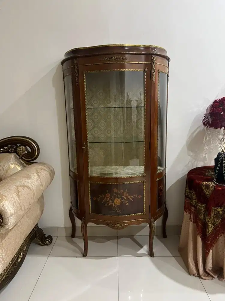 authentic lemari davinci