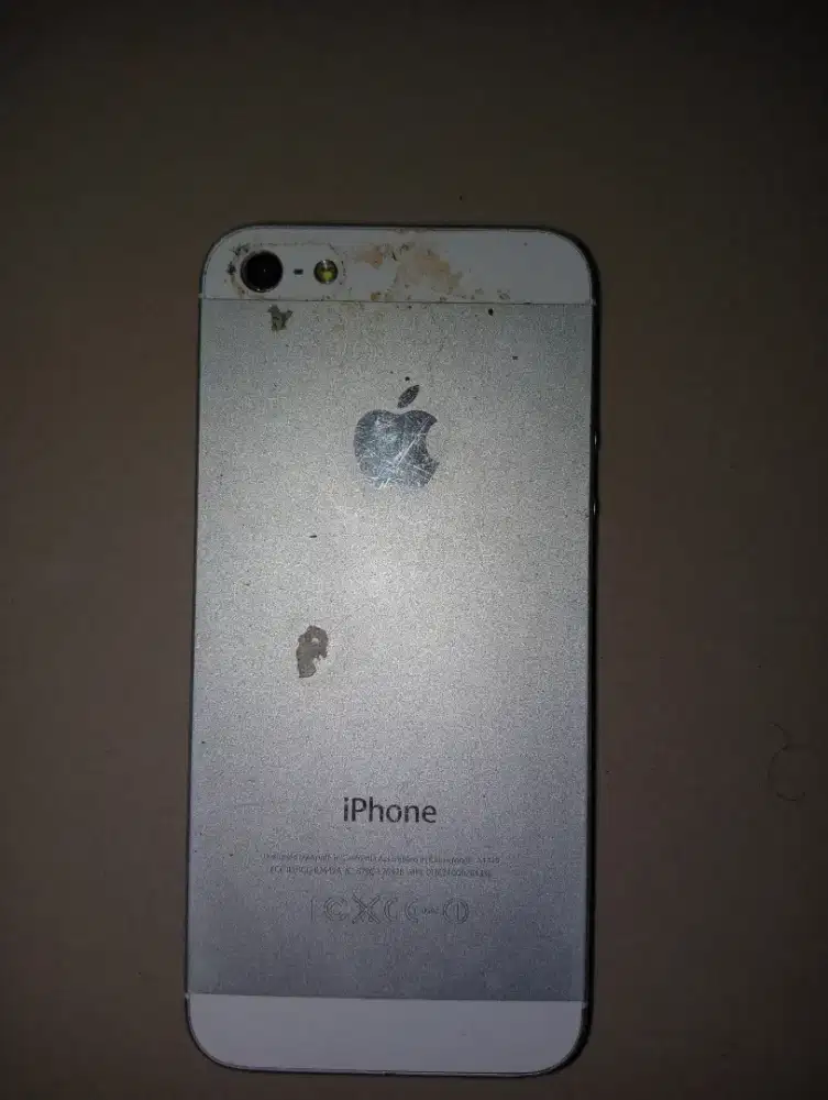 Dijual iPhone 5 – Kondisi Rusak / Bootloop
