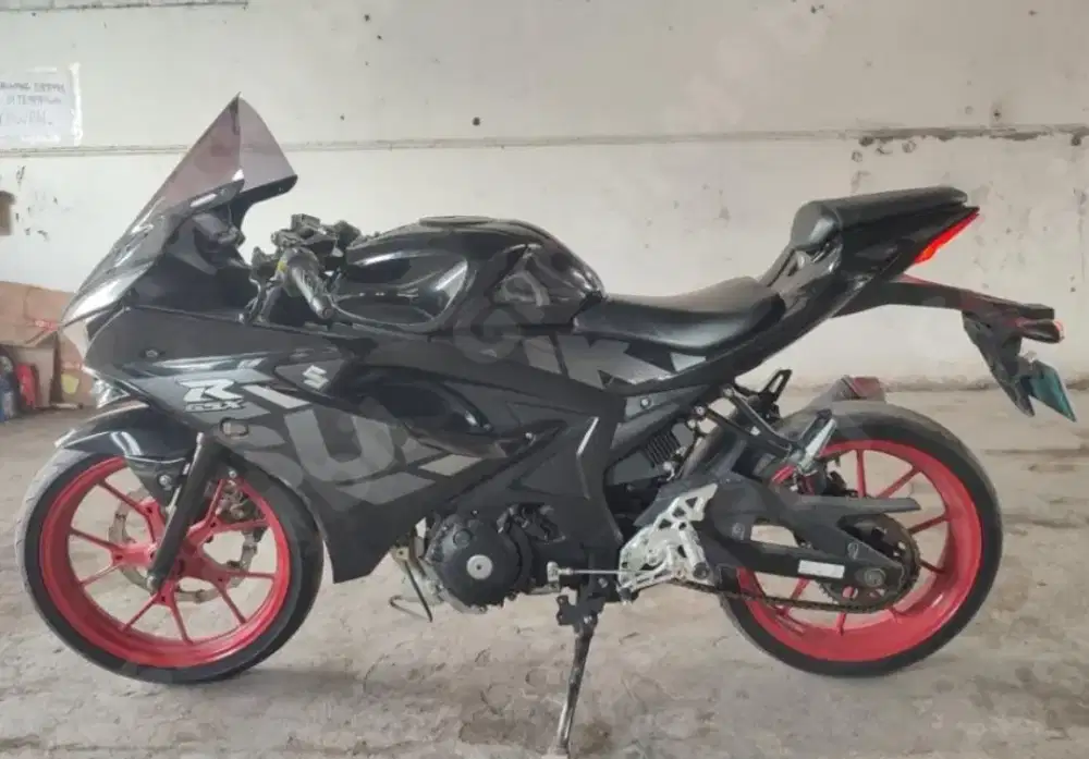 Di jual Suzuki GSX th 2021
