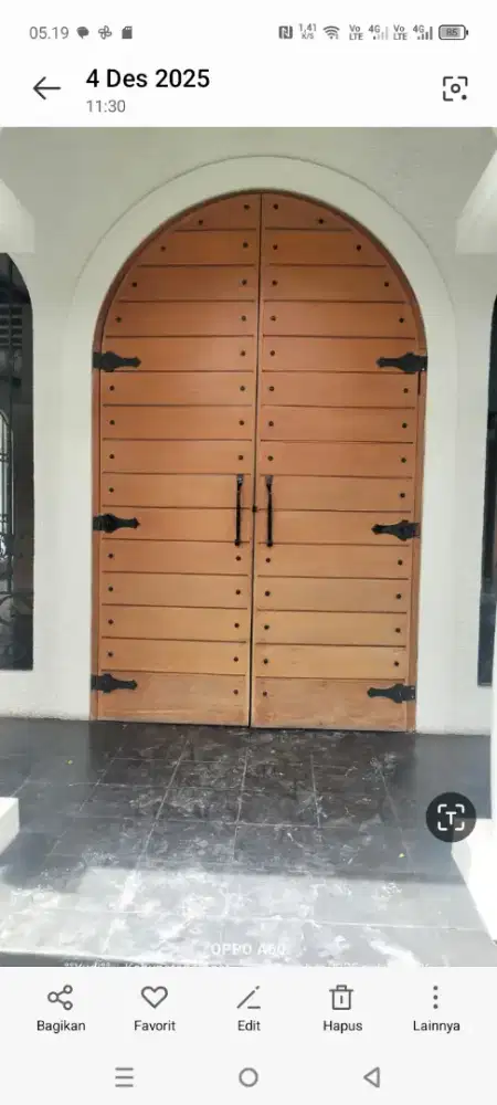 Pintu gerbang indoor mewah  kayu kamper Samarinda 170 x260