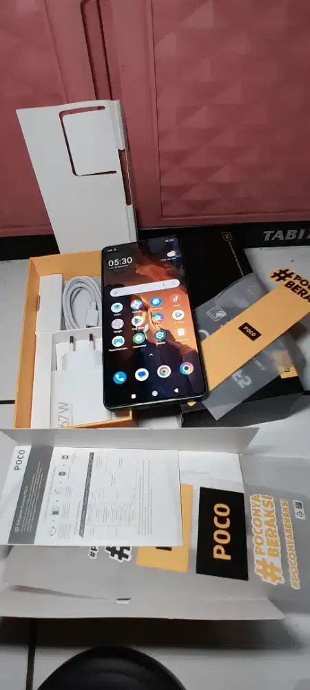 XIAOMI POCO F5 RAM 8/256 GB