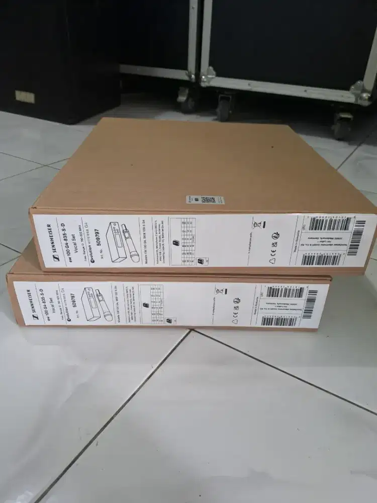 Wairles senheiser ew100g4 4 unit likr new