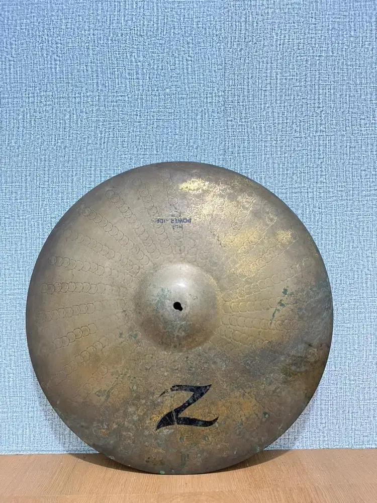 Cymbal zildjian Z custom ride 22