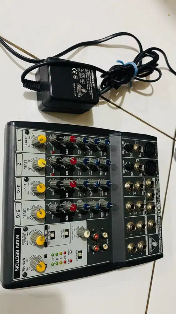 Mixer behringer xenyx 802 original