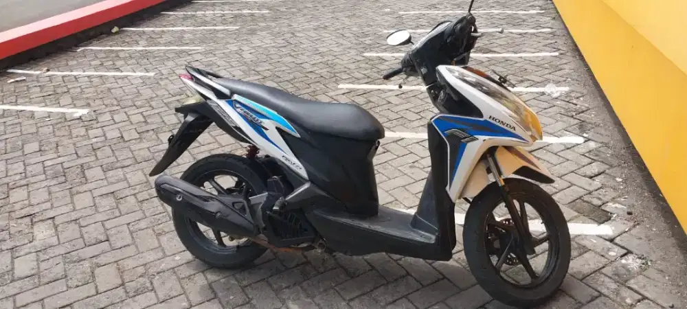 Vario KZR Tahun 2013