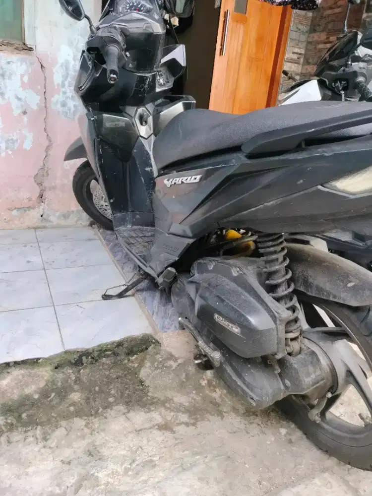 Dijual honda vario 150 plat T
