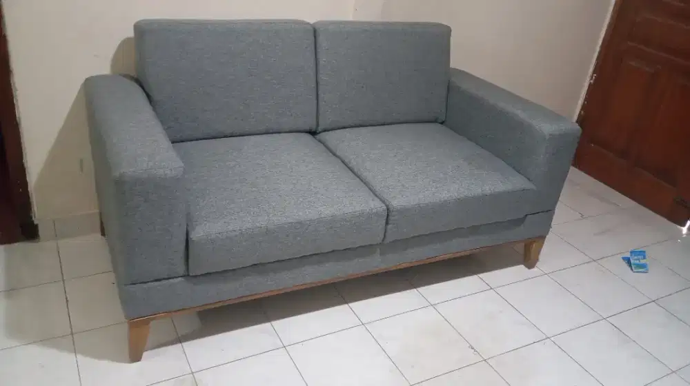 Dicari sofa-sofa minimalis