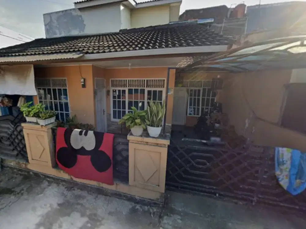 DIJUAL RUMAH SIAP HUNI + UNTUK USAHA DI PERMATA BIRU CIBIRU BANDUNG