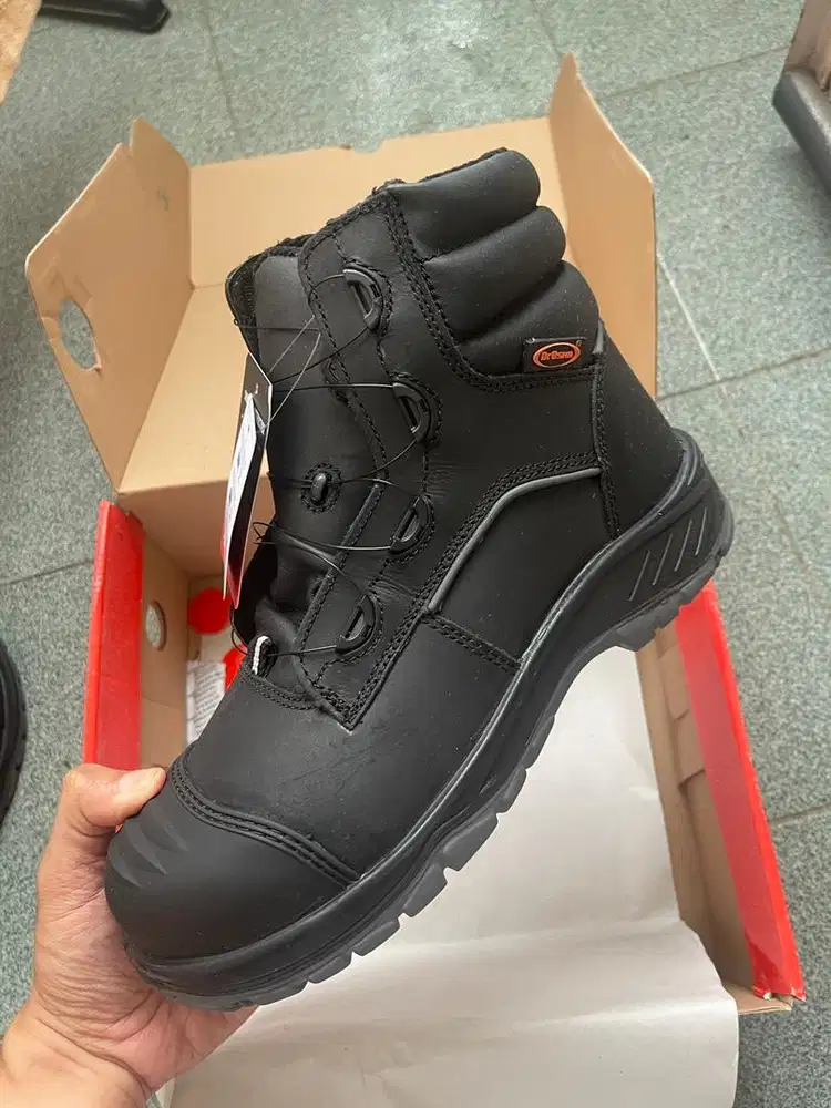 Sapatu safety dr. Osha original