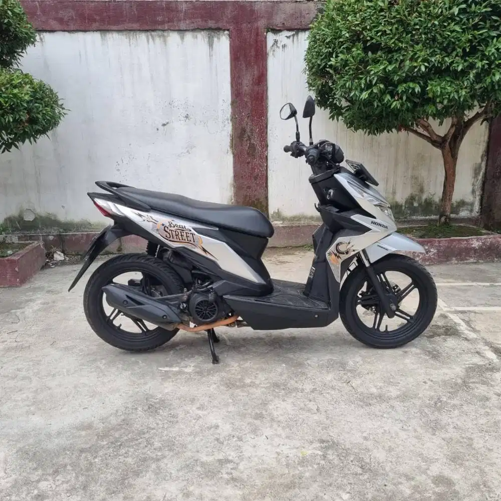 Ready cash/kredit angsuran murah Honda Beat Street 2019 Bogor Kab