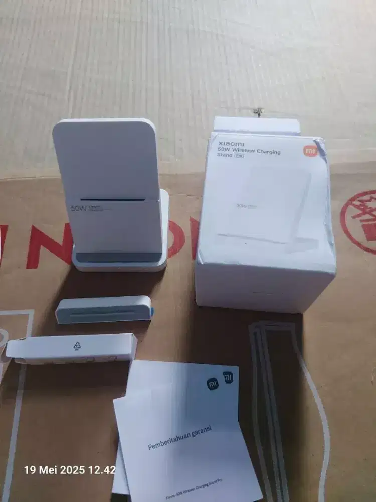 Xiaomi wireless charging stand 50 watt