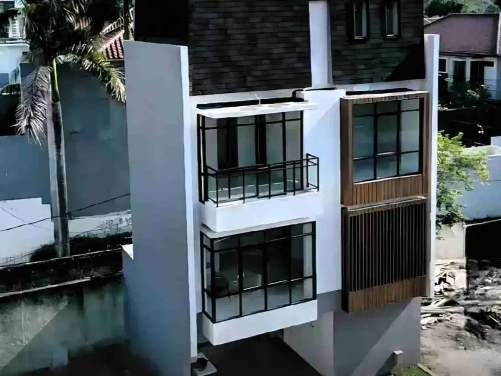For Sale Exclusive Townhouse Strategis Di Kemang Barat