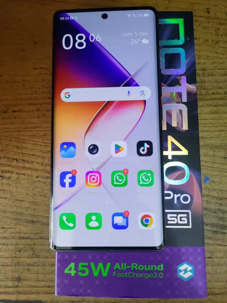 Infinix Note 40 pro 5G 8/256 mulus seperti baru