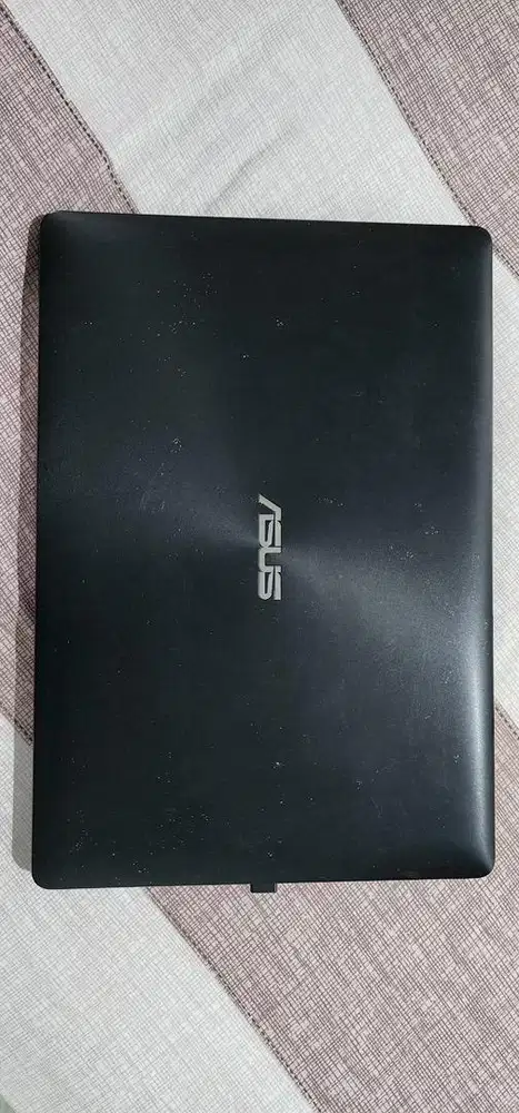 Laptop ASUS Celeron N2840 – Siap Pakai, Murah Meriah