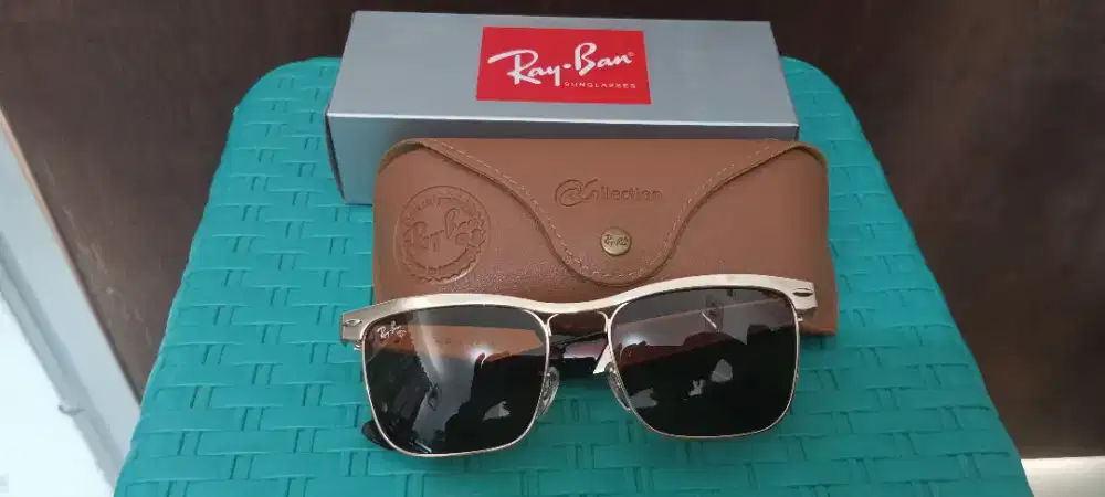 Kacamata rayban deluxe