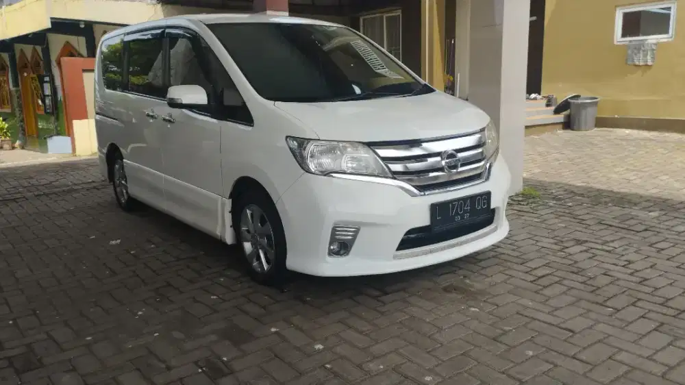 Nissan Serena C26 HWS Putih