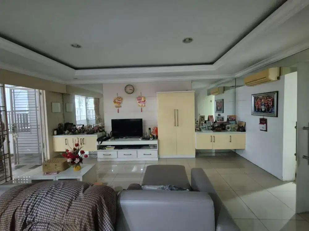 Jual termurah JARANG ADA Rumah BGM PIK uk 10x18 2,5lt BAGUS