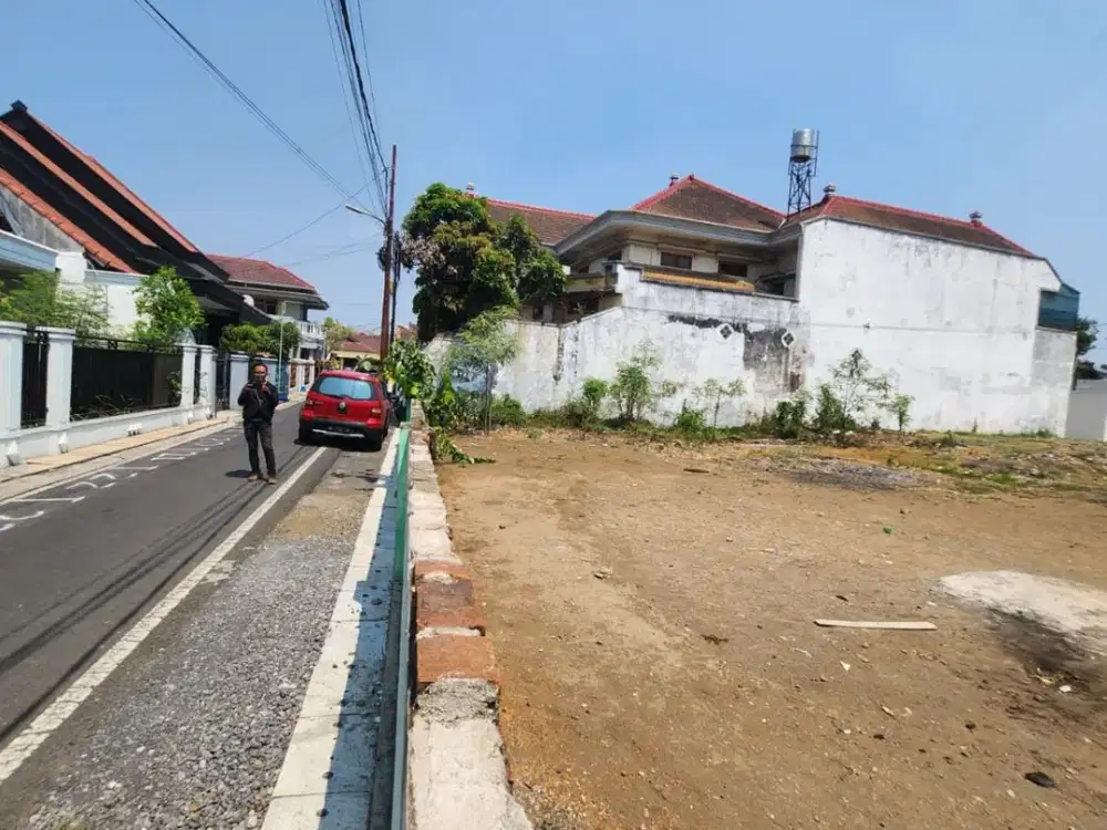 Tanah dalam kota Malang; area padat penduduk sawojajar