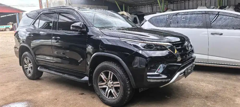 Toyota Fortuner 2.4AT Tahun 2022