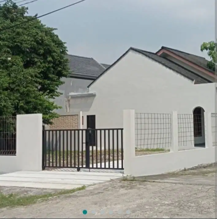 DISEWA / DIJUAL RUMAH DI PERUMAHAN KARANG TENGAH PERMAI