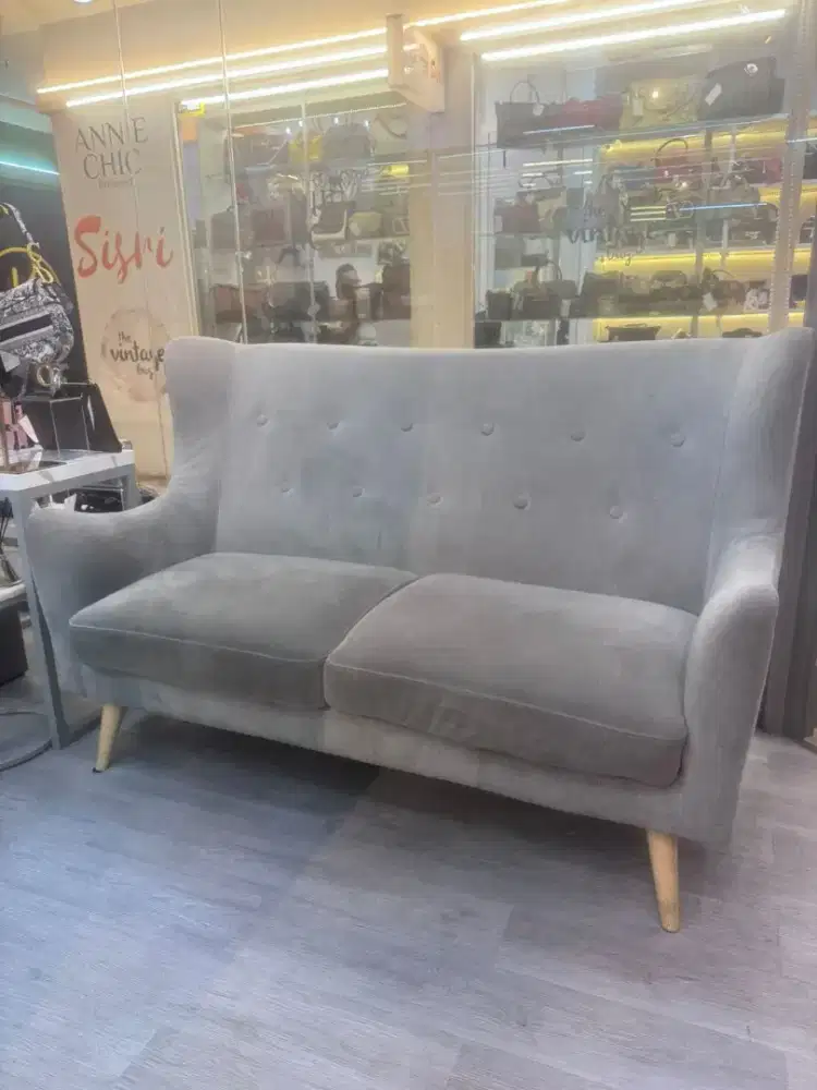 Sofa 2 seater informa