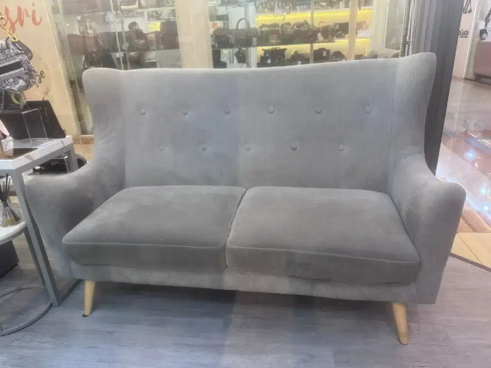 Sofa 2 seater informa