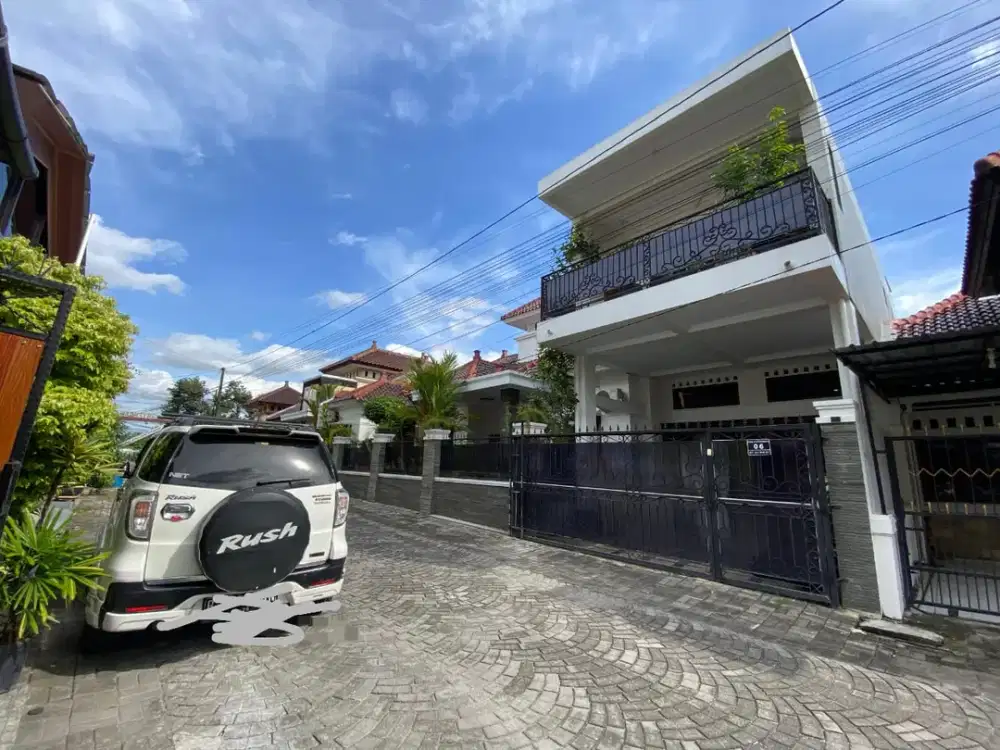 Di Jual Rumah Mewah Premium Strategis Dekat RS Hermina Jogja Semi furnished,NEGO KERAS!