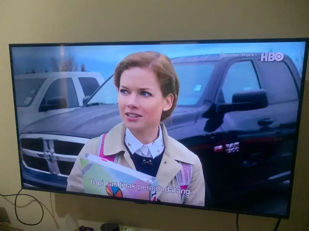 Samsung Smart TV 43 inch UHD Series