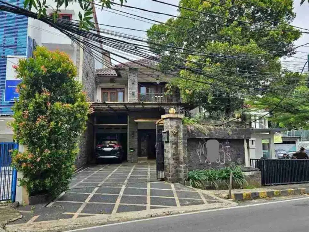 Rumah Bagus Strategis di Pondok Indah Jual Murah Jakarta Selatan