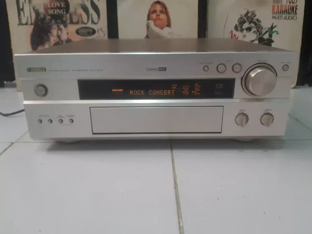 Yamaha RX V-1000