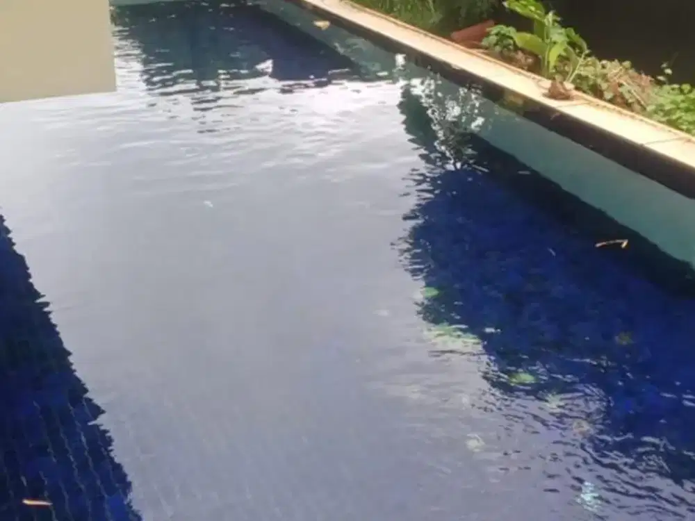 JUAL RUMAH HOOK PANTAI INDAH KAPUK, JAKARTA UTARA CANTIK ADA KOLAM RENANG, BASEMENT, ATTIC ROOM SIAPHUNI SHM