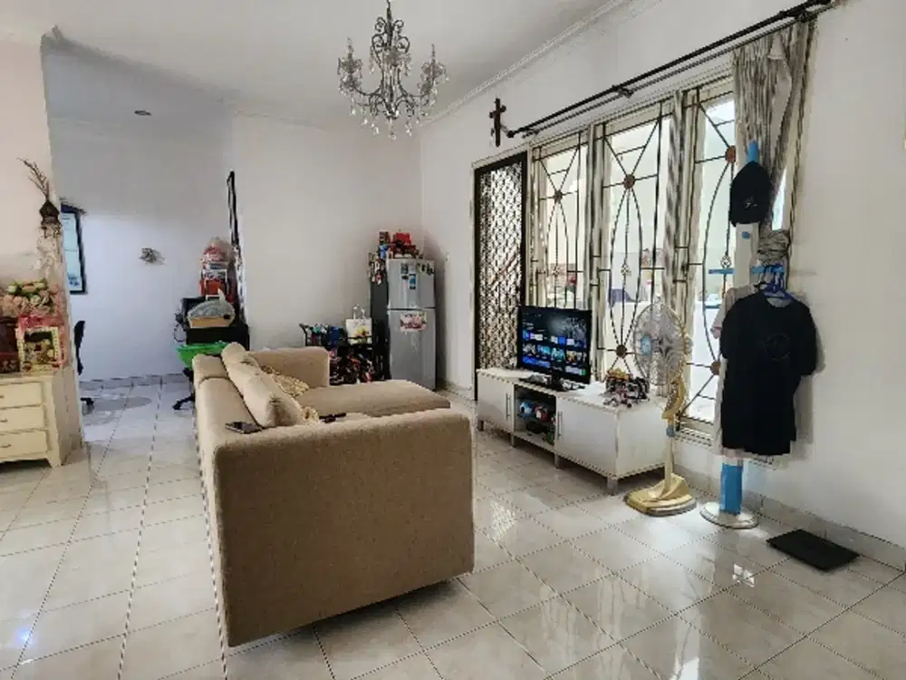 rumah villa valensia furnish siap huni dekat pakuwon mall