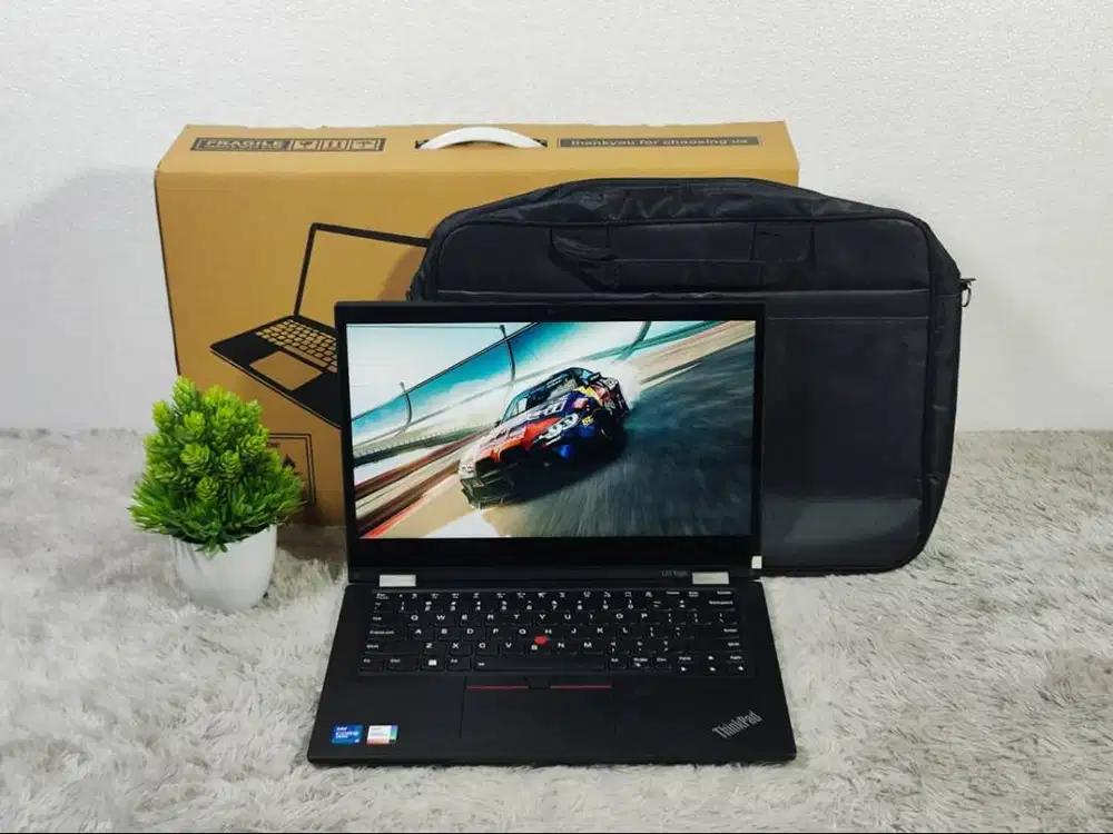 Laptop Medium Gaming & Multimedia Lenovo P14S Ci7 VGA Nvidia Quadro
