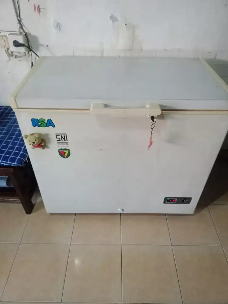 Dijual prezer msh normal