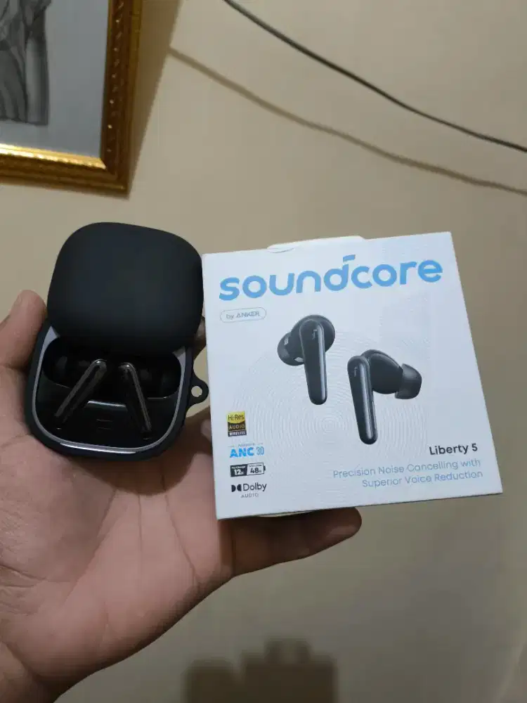 TWS Liberty 5 Blum lama beli