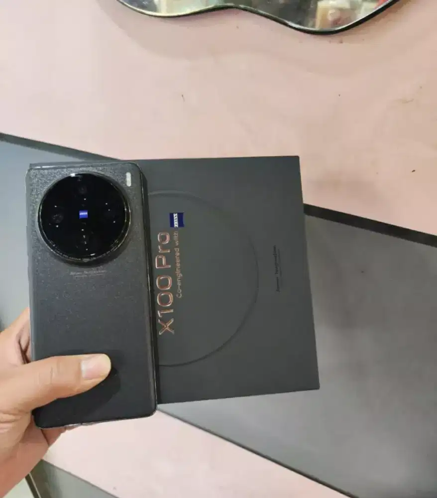 Ready Vivo X100 pro 16/512gb Resmi