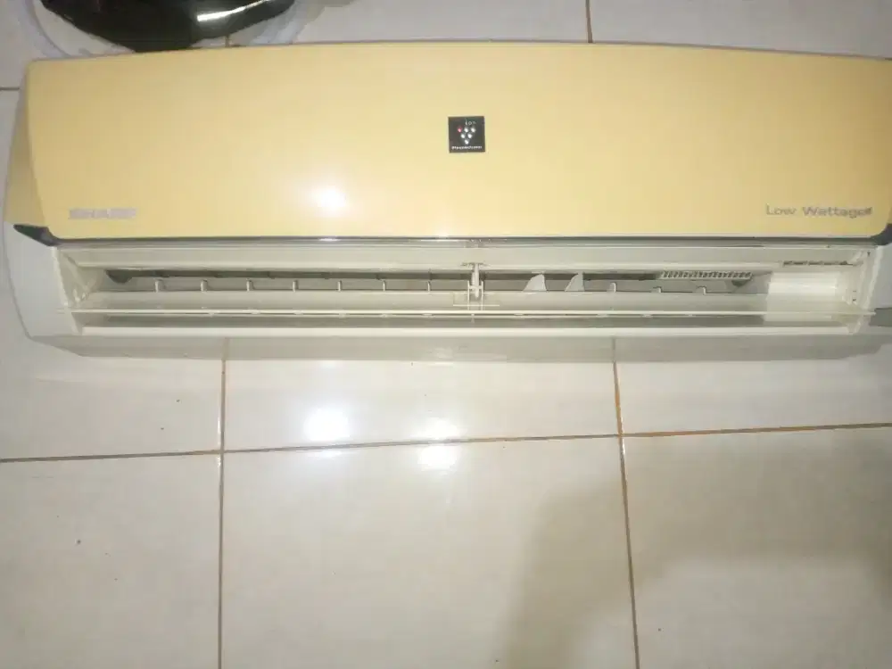 indoor sharp  masih ori