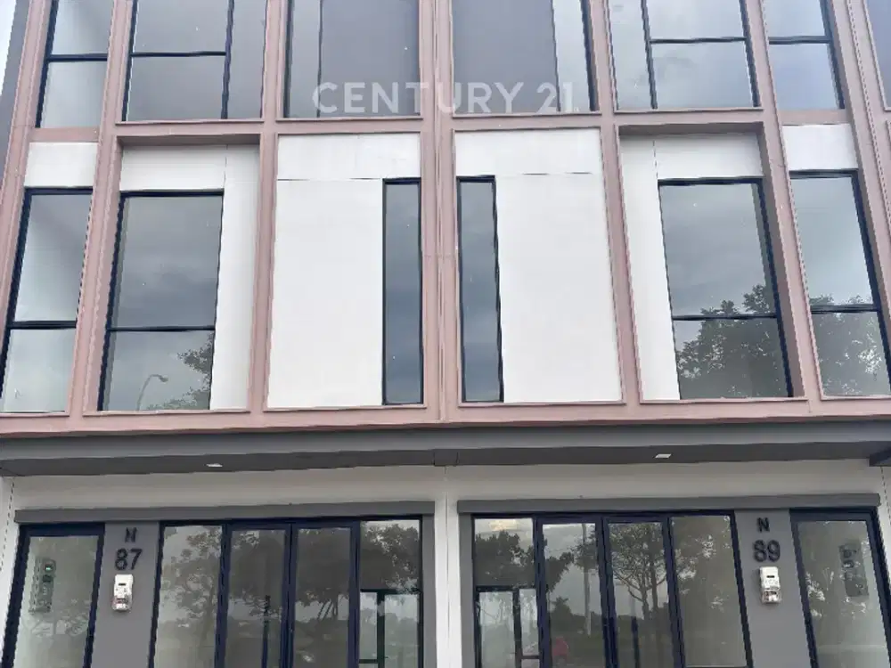 Ruko 3 Lantai Gandeng Cocok Untuk Usaha  Dan Perkantoran