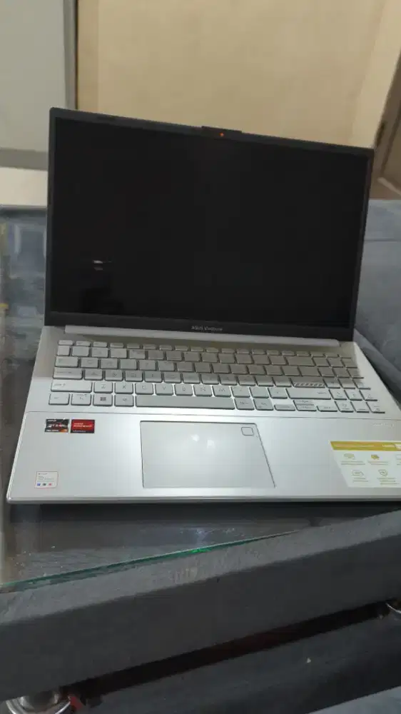 Asus Vivobook 15 OLED