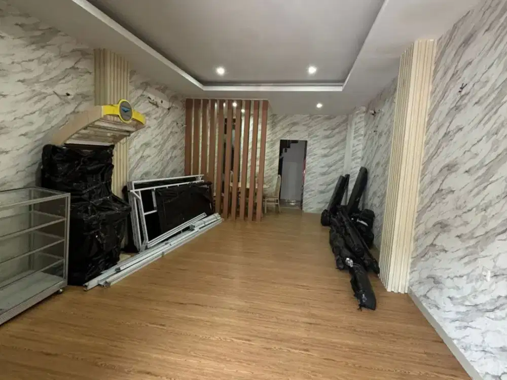 Disewakan Ruko Hibrida Raya Kelapa Gading