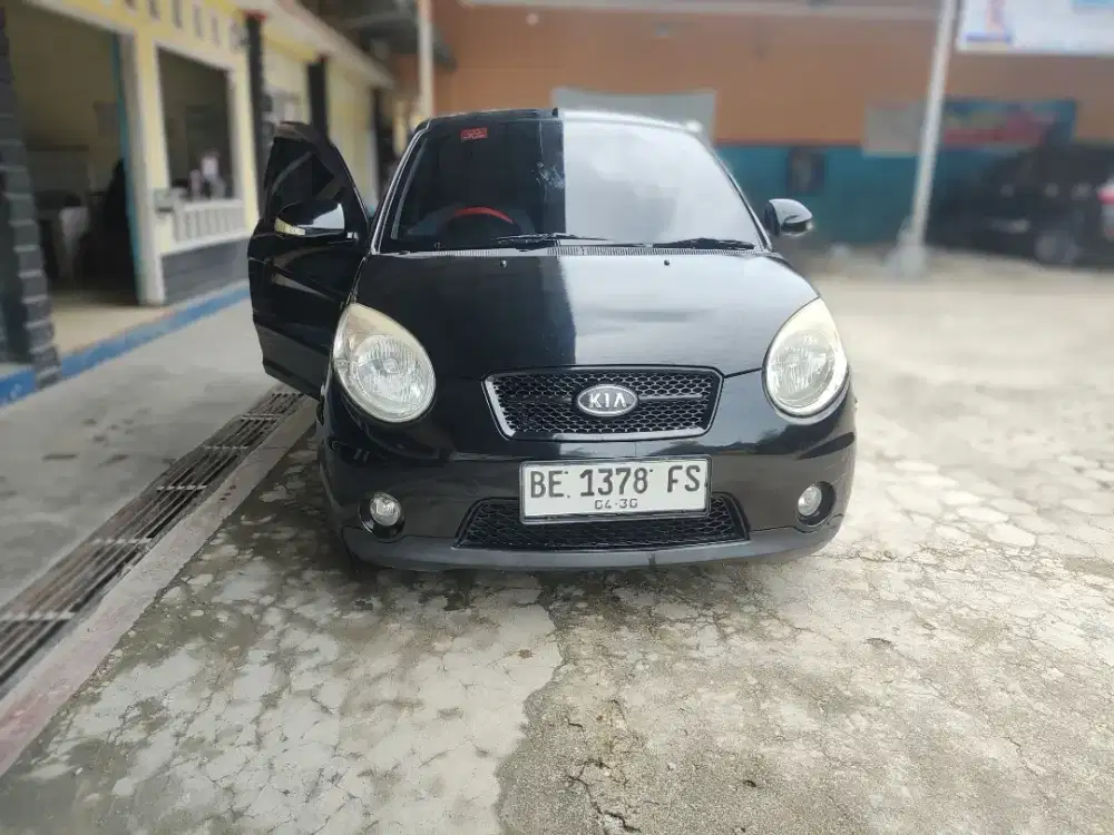 Jual mobil KIA 2010
