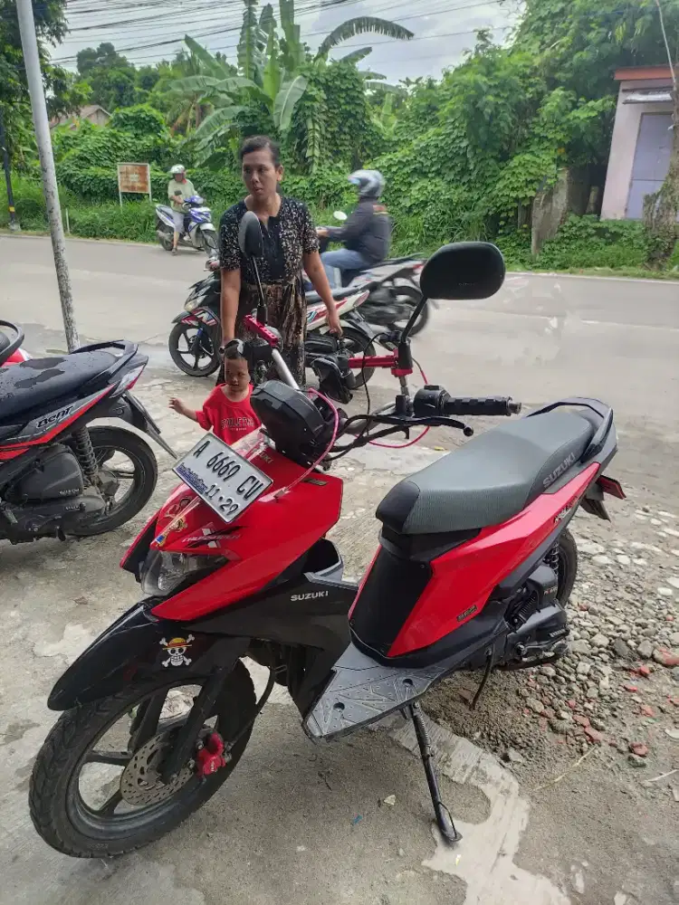 Bismillahirrahmanirrahim FORE SALE SUZUKI NEX II CROSSOVER SS LENGKAP