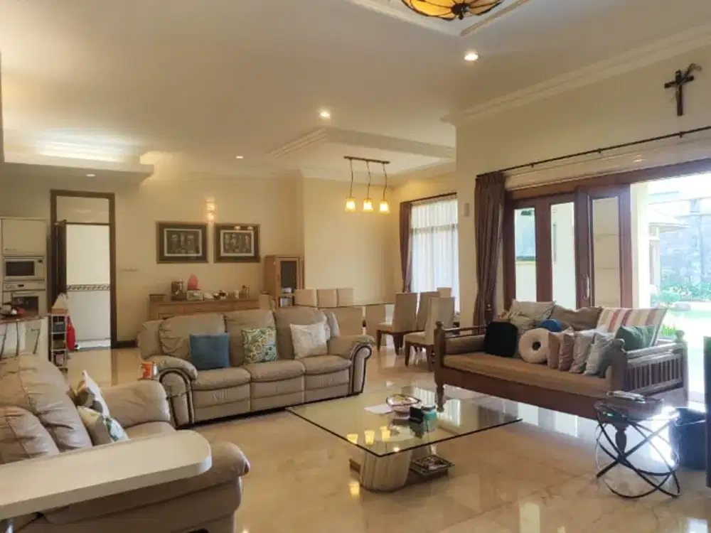 JUAL Rumah Mewah, Besar & Murah Harga dibawah NJOP di Budi Indah, Setiabudhi