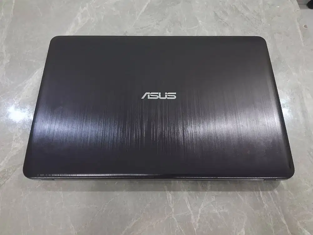 Laptop 8GB Nvidia Render SSD ReadUp Batre BARU Type C ASUS 15.6in Grsi