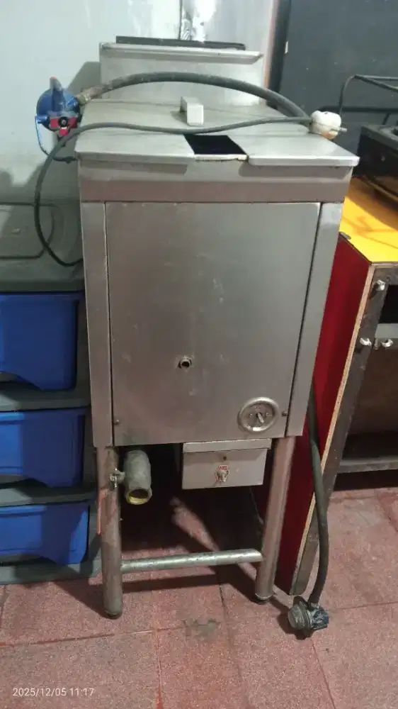 Kompor Deepfryer friedchicken 17 liter