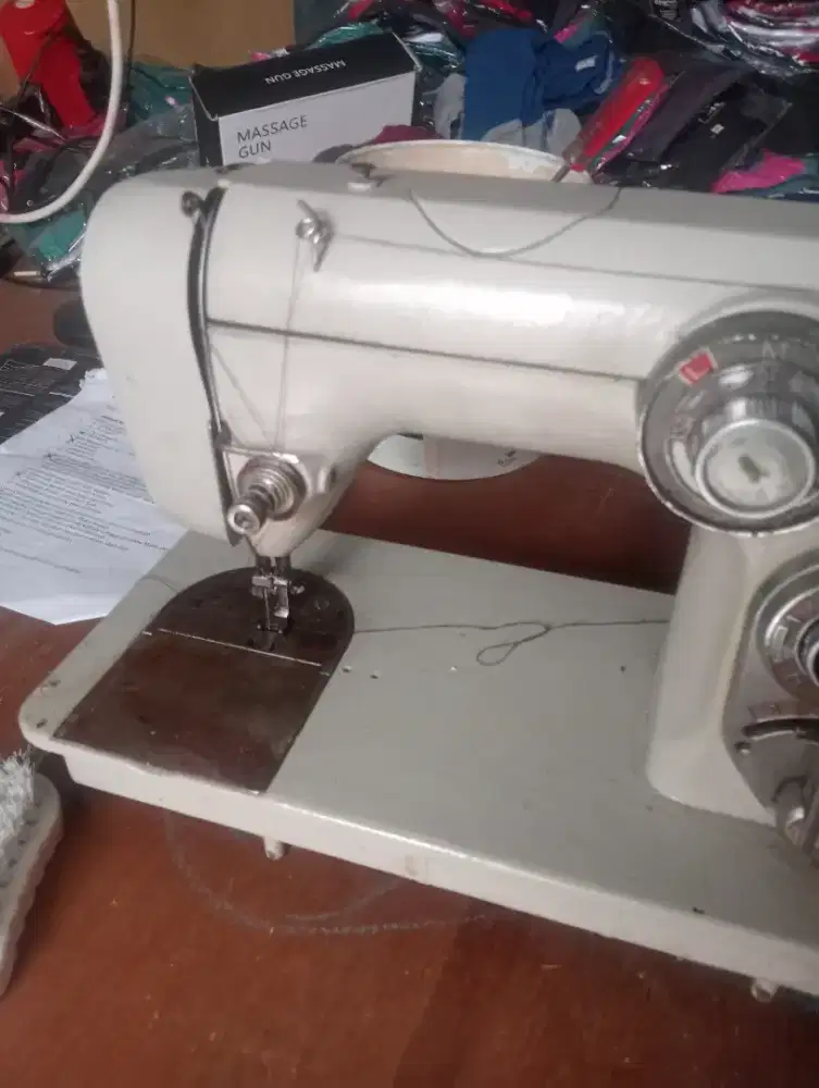 Jual cepat mesin jahit lubang kancing Janome