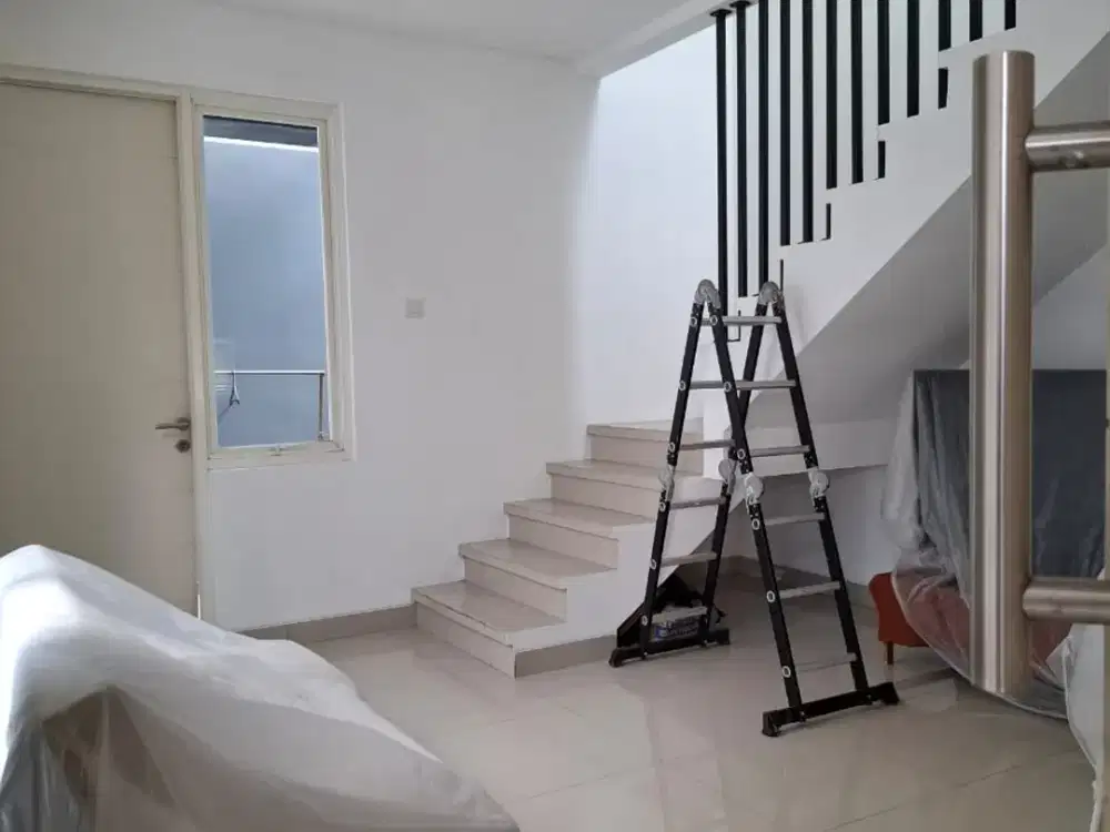 Murah Banget Dapat Furnish Rumah Cluster Lavesh Siap Huni Rapih Bersih di Harapan Indah Bekasi